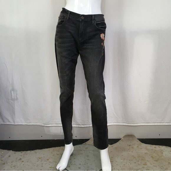 Driftwood Marilyn Black Denim Floral Embroidered Mid-Rise Skinny Jeans 31 - Picture 4 of 14